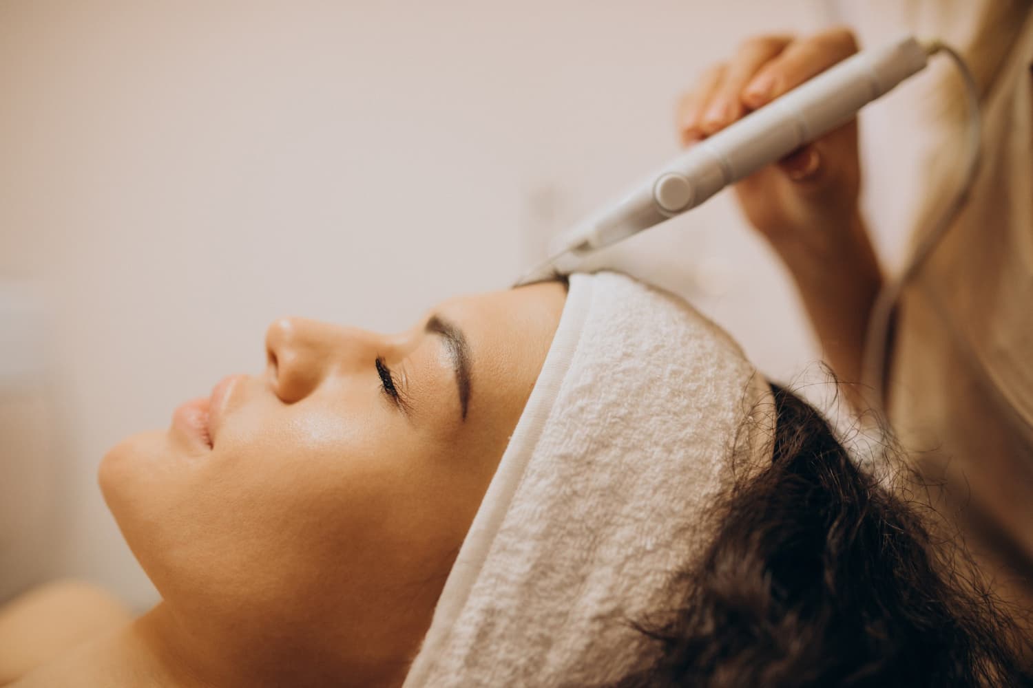 Hydrafacial